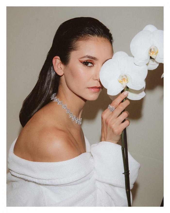 Нина Добрев фото