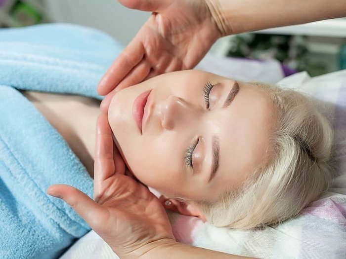 Лимфодренажный массаж лица в домашних условиях техника