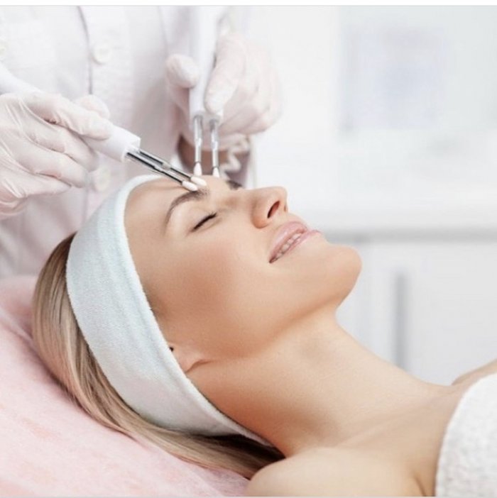 Микротоковая терапия аппаратная косметология