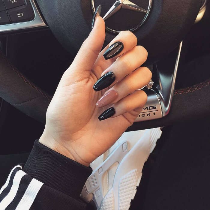 Геометрический маникюр