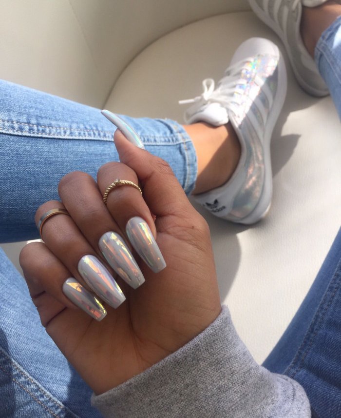 Дизайн ногтей на новый год 2021