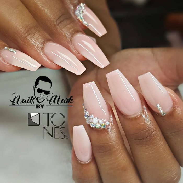 Повязки на руку подружкам невесты