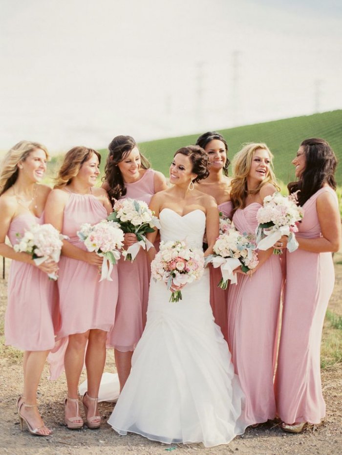 Красный маникюр на свадьбу подруге