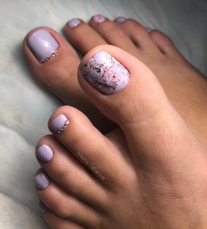 Рисунки на ногтях 2019