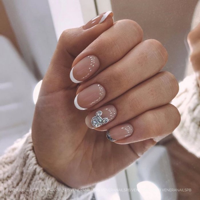 Новогодние ногти 2021