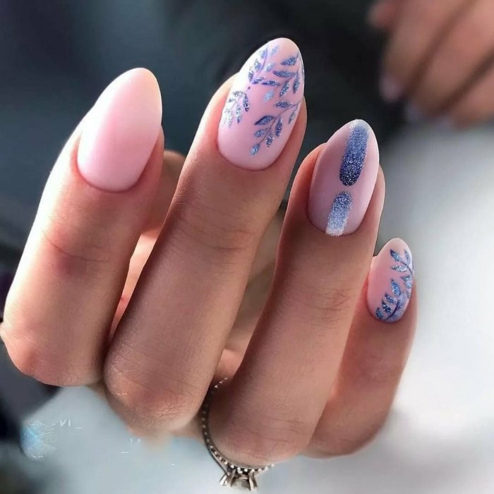 Френч на ногтях