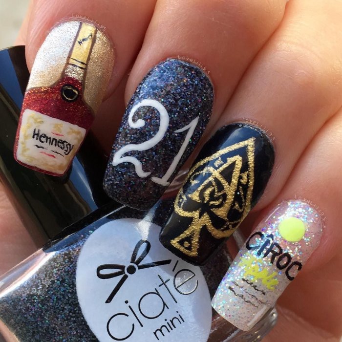 Маникюр на короткие ногти на др