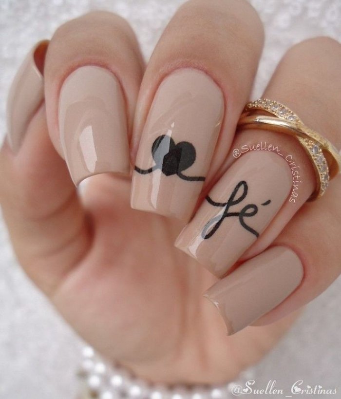 Маникюр на день влюбленных