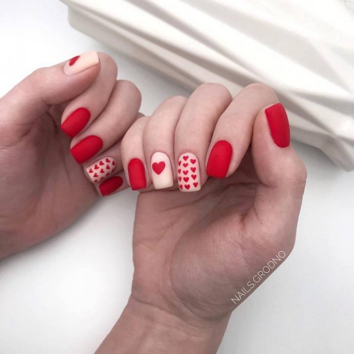 Ногти ко Дню ангела