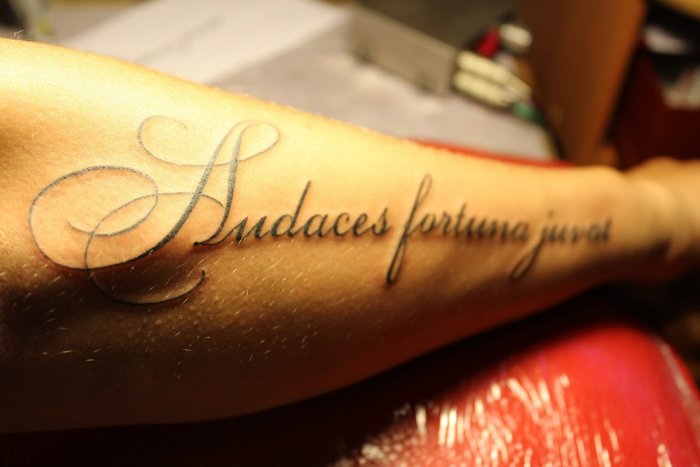 тату надписи на русском для девушек