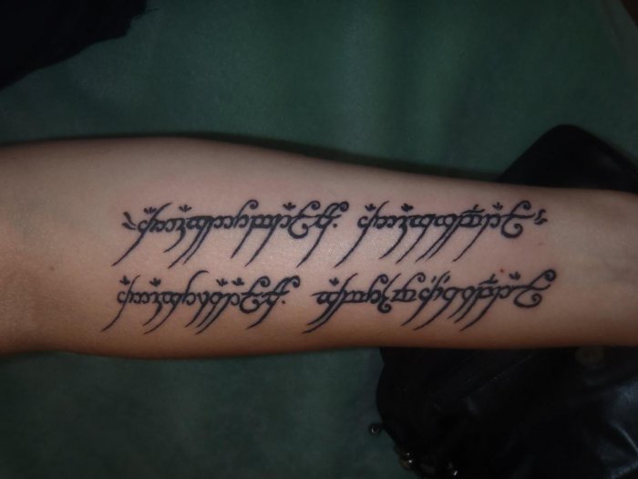 тату надписи