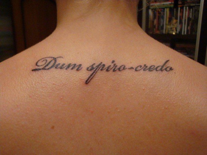 женские татуировки надписи