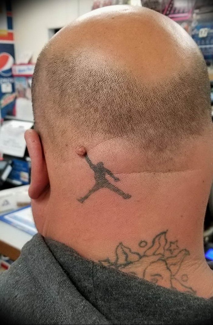 смешные наколки