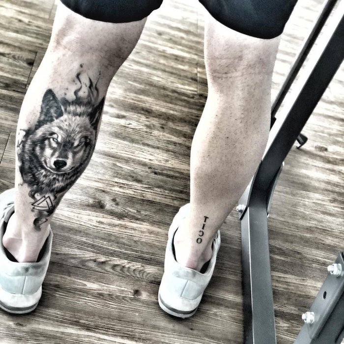 тату на икре