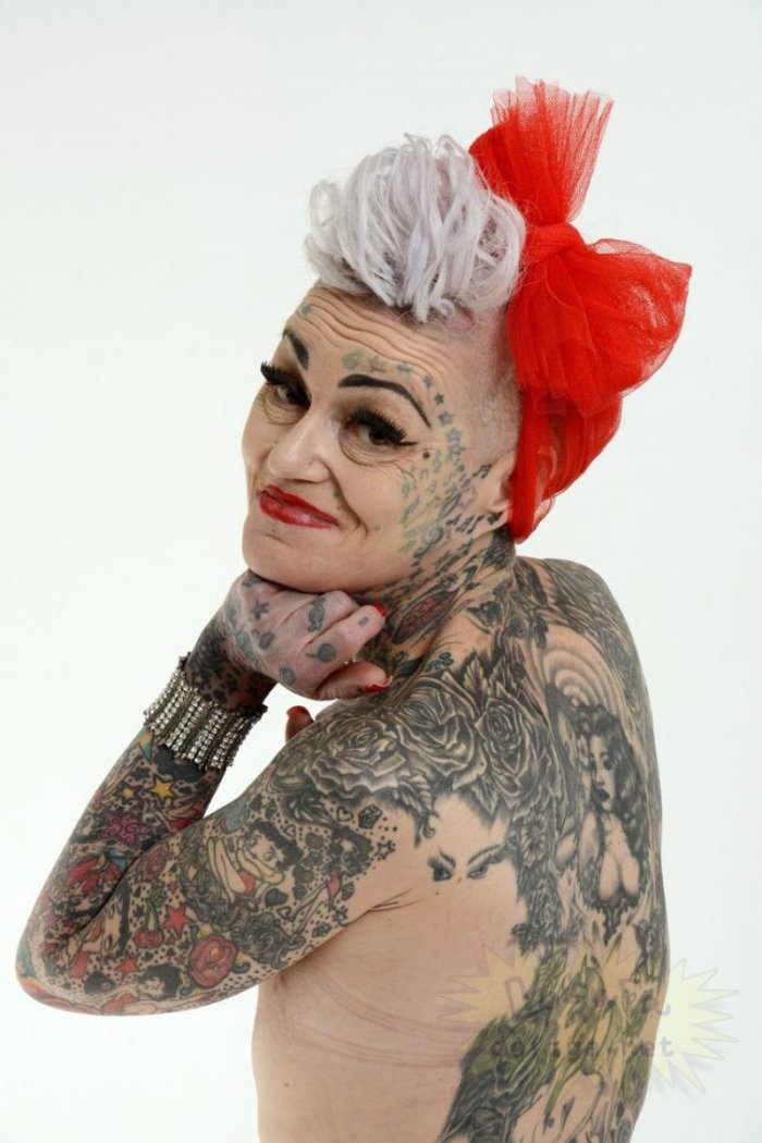 татуированные люди