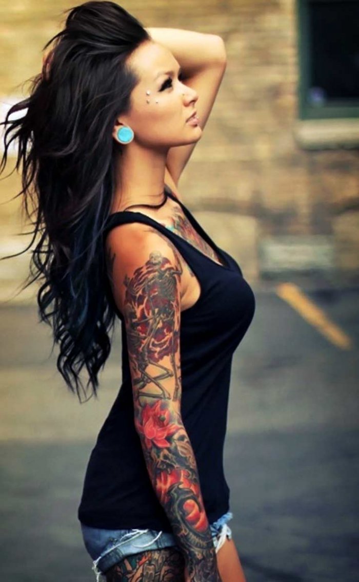 татуировки у девушек