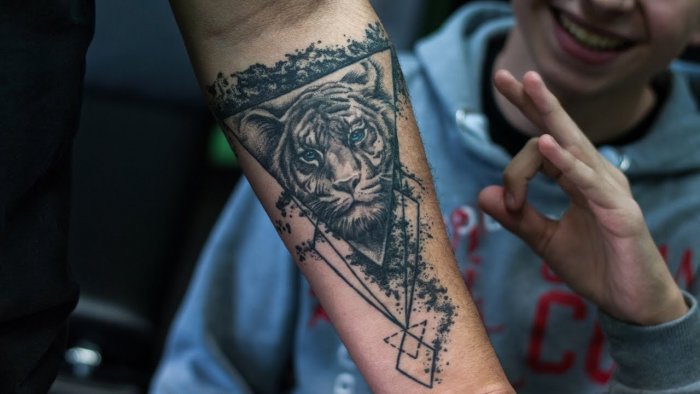 тату на предплечье