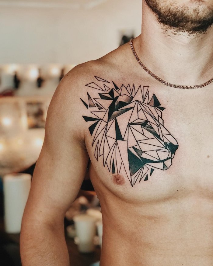 татуировки мужские на грудине