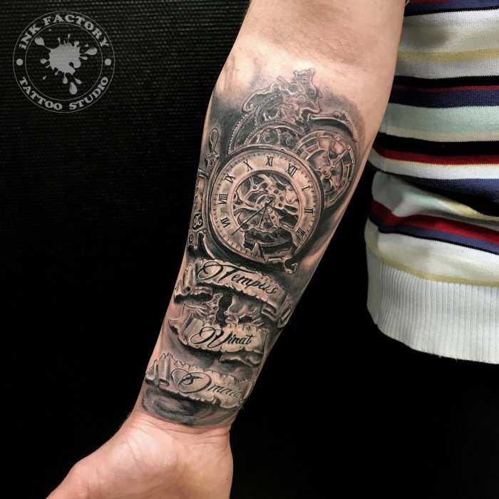 на предплечье тату