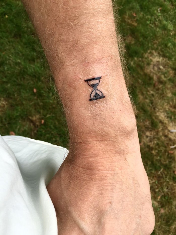 маленькие тату мужские коеьса