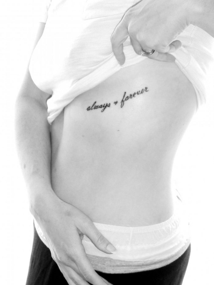 надписи татуировки