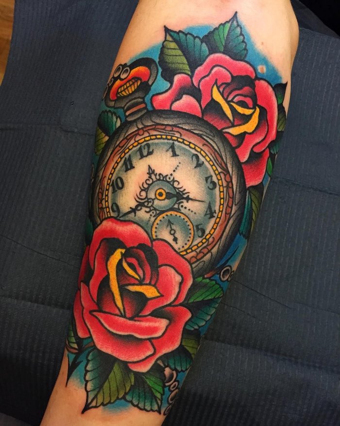 тату в стиле олд скул