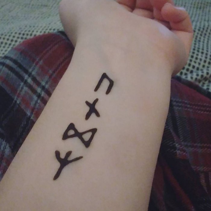 тату ручкой