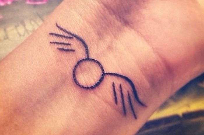 простые татуировки на запястье