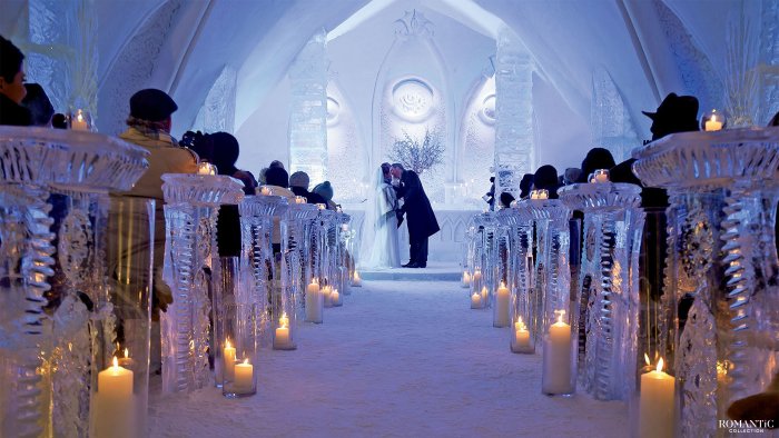 Отель-де-глас, Канада