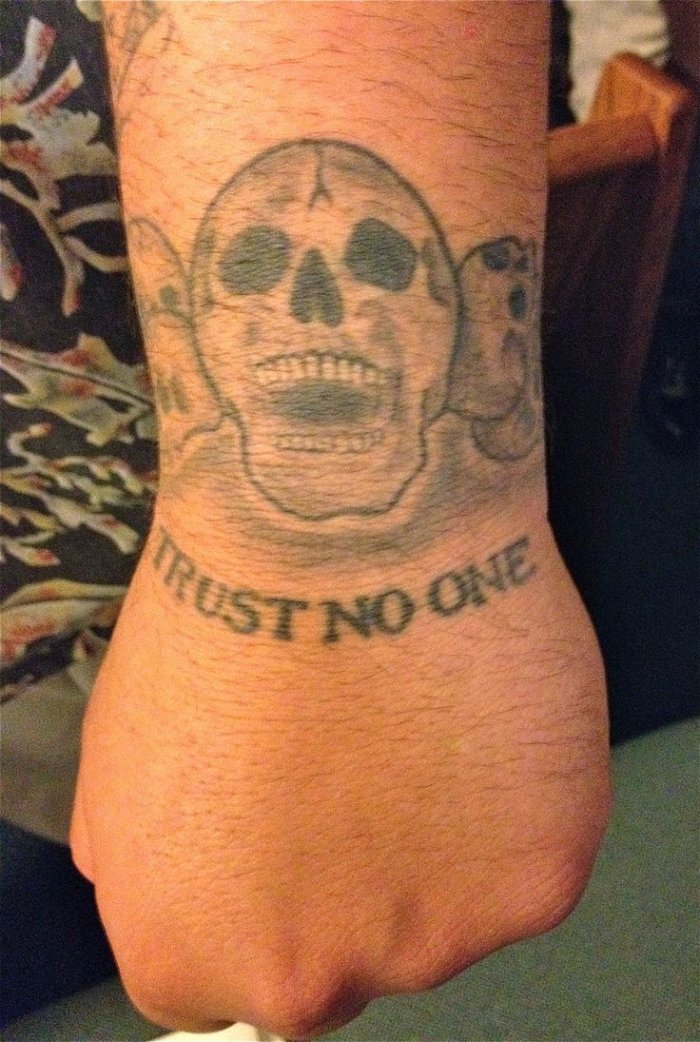 Тату Trust me