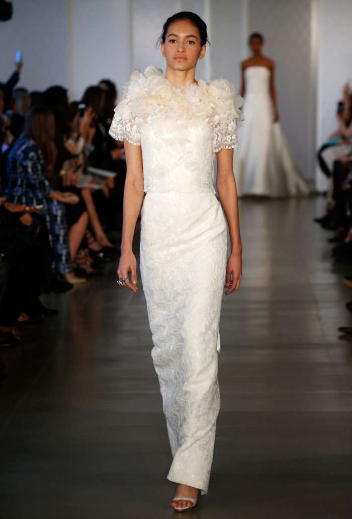 Oscar de la Renta платья с бабочками Маркл