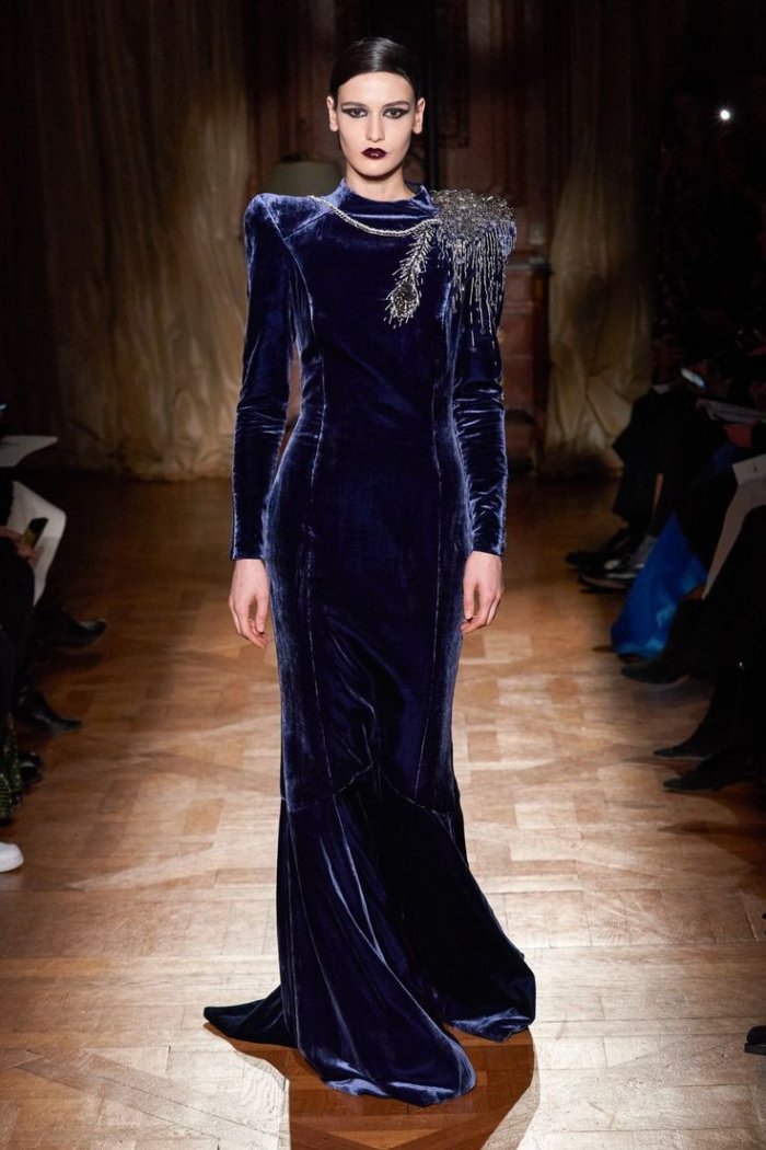 Коричневый платье фэшн