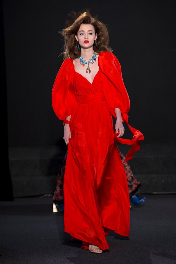 Показ мод лето 2020