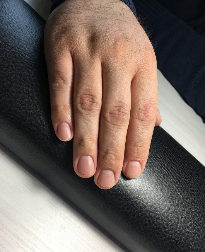 Мужские ногти