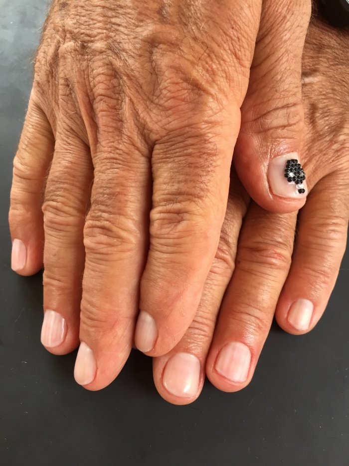 Мужской маникюр