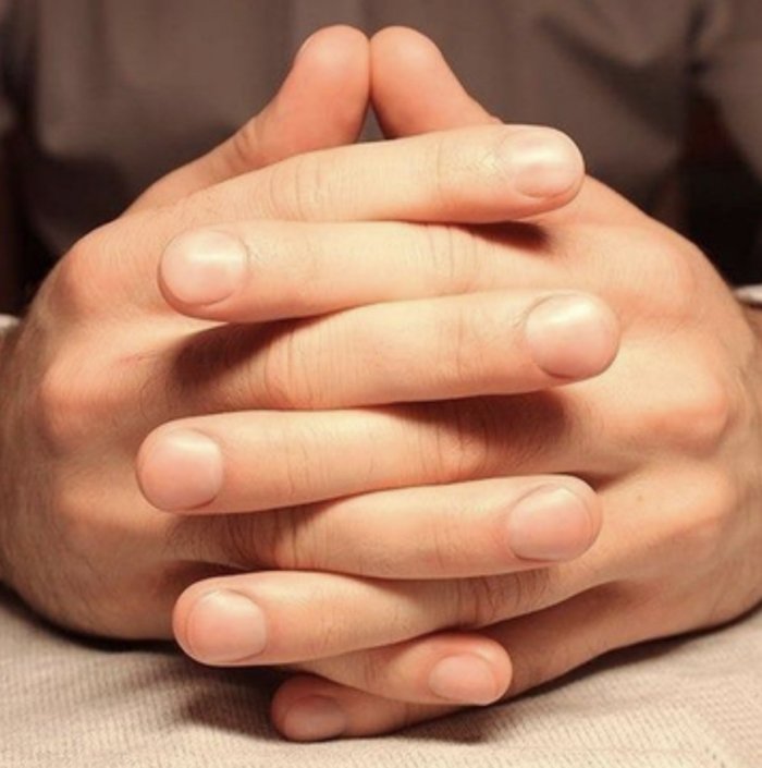 Мужской маникюр и педикюр