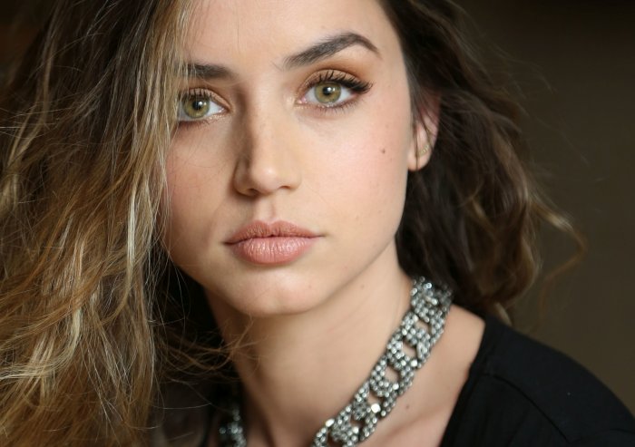 Ана де Армас 2015