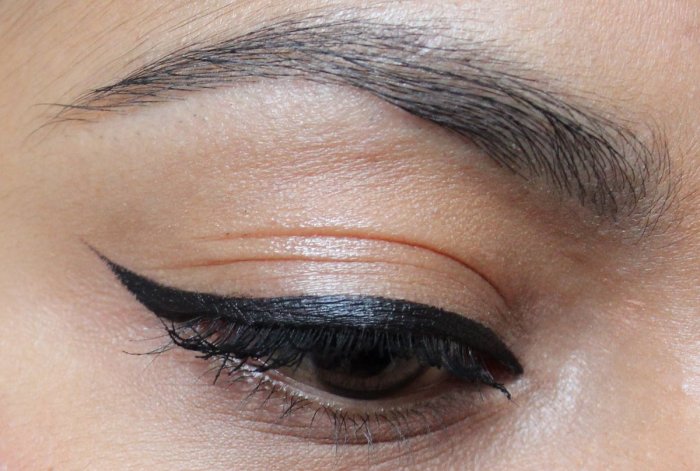 Перманентный макияж глаз