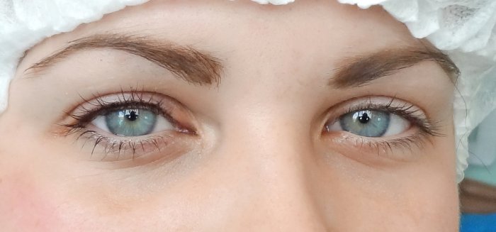 Татуаж стрелки межресничные