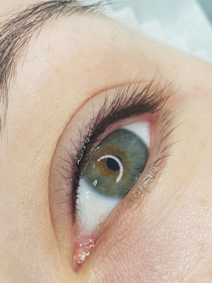 Межресничное пространство перманентный макияж