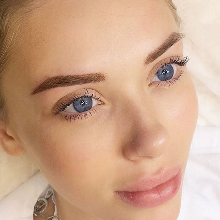 Перманент бровей пудровое