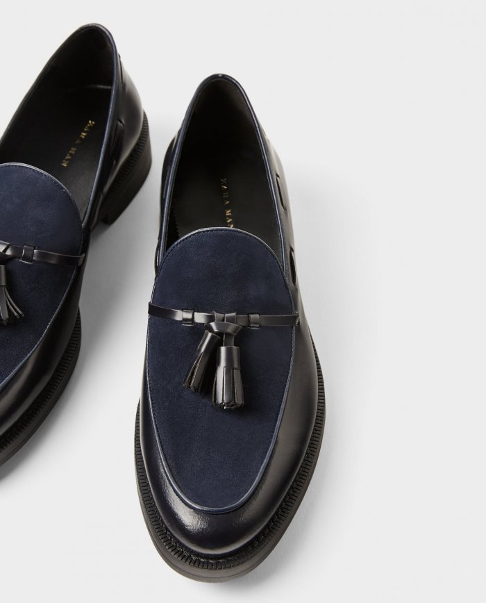 В босоножках в школе