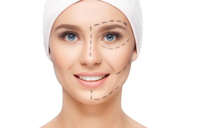 Пластическая хирургия на белом фоне