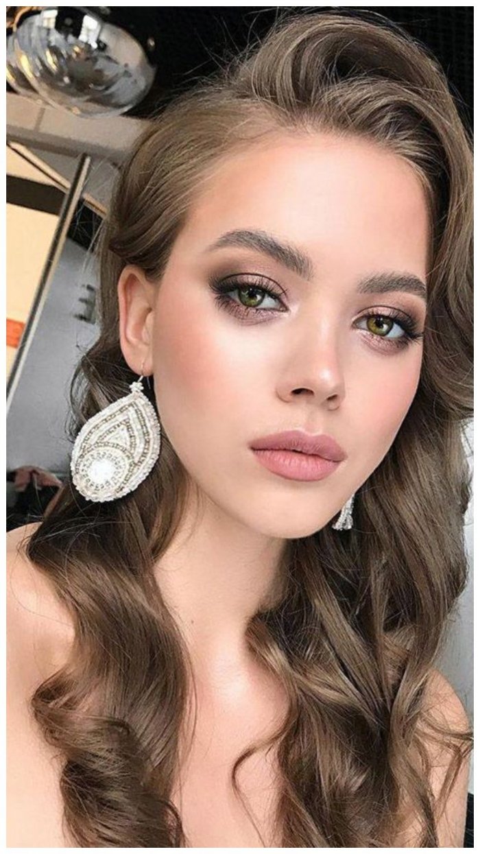 Макияж на выпускной 2020