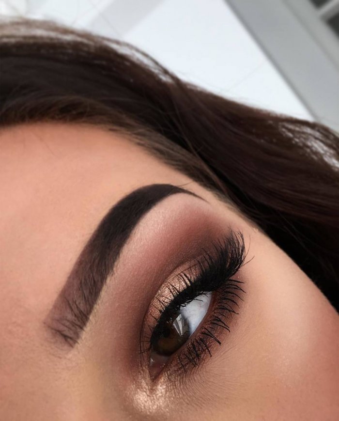 Ресницы паучьи лапки