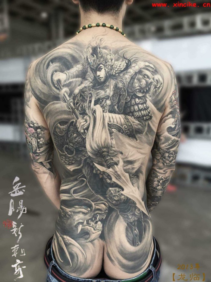 Лучшие мужские тату мира