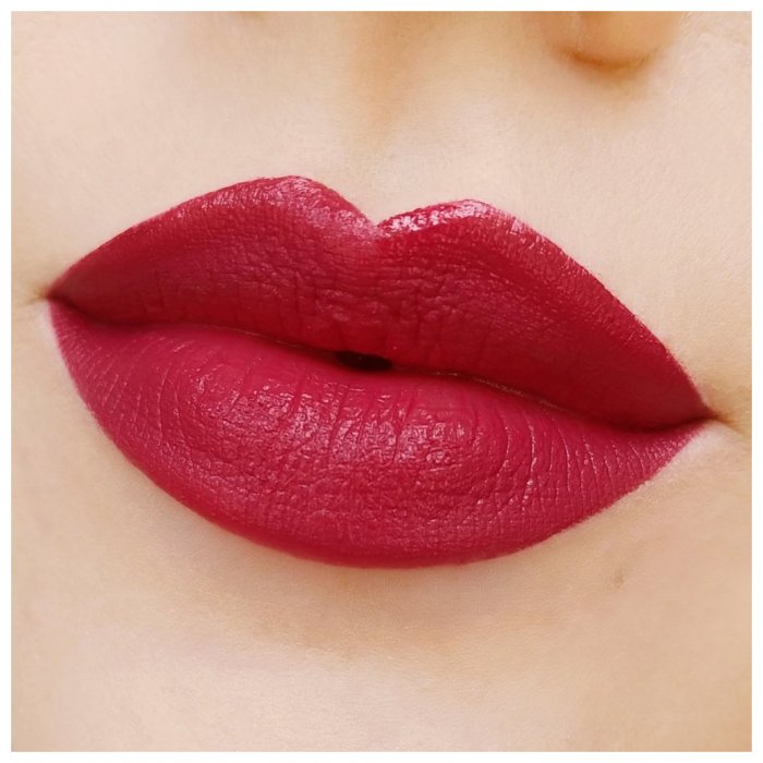 Помада PUROBIO красный металлик