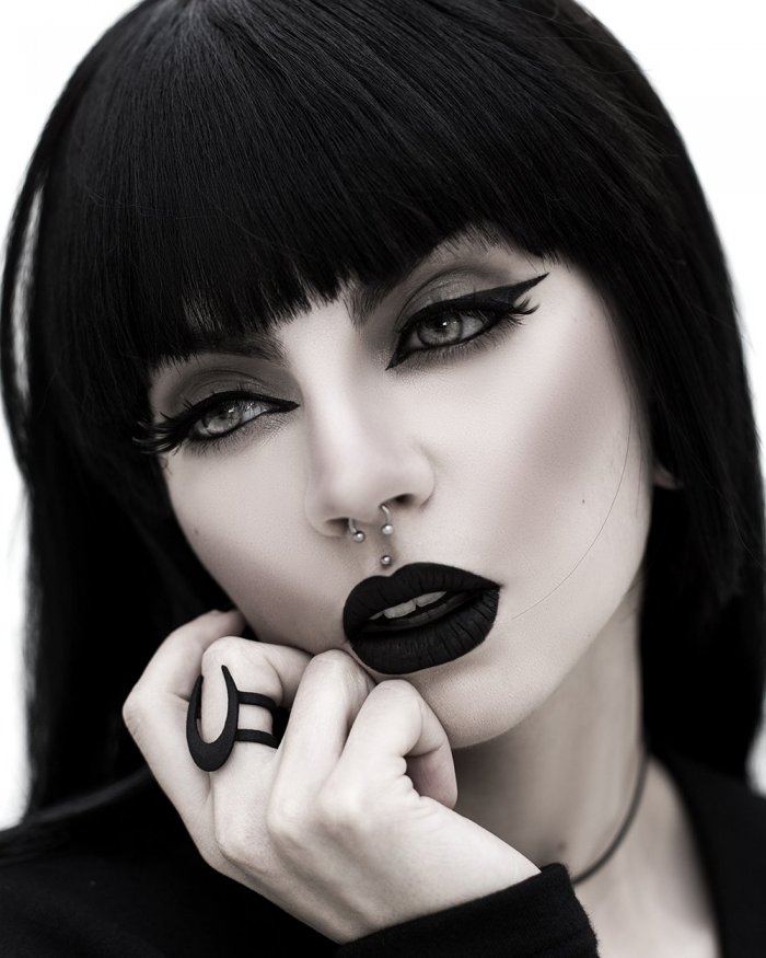 Рокерский макияж