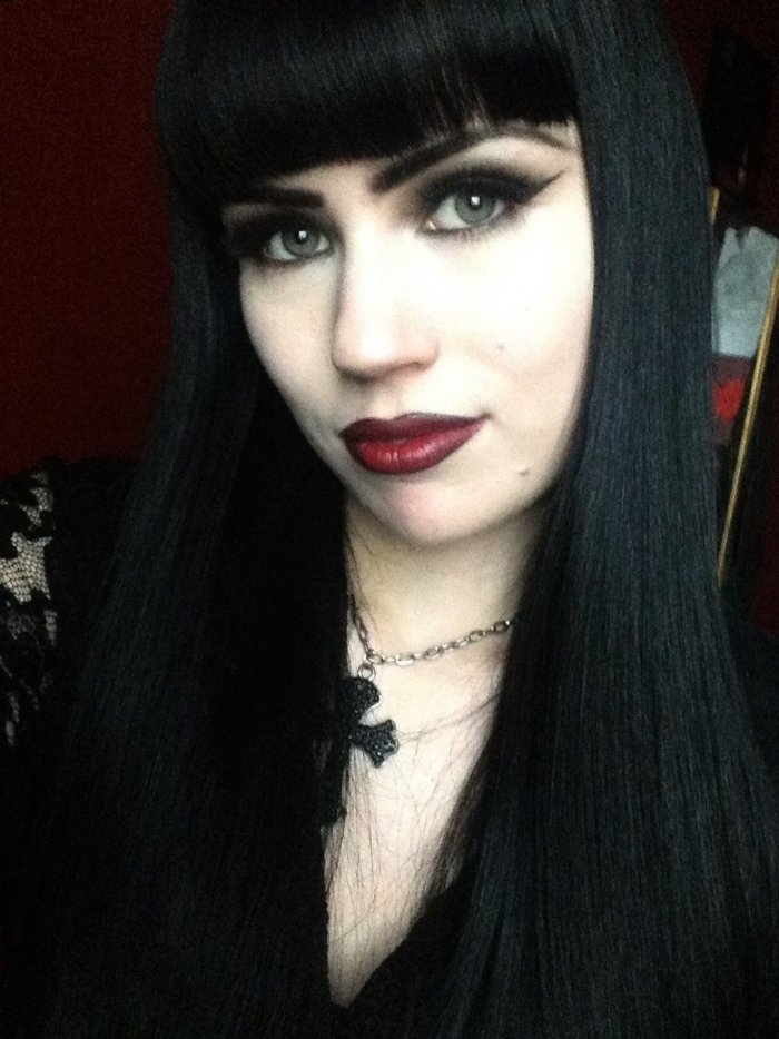 Макияж пацанки темный