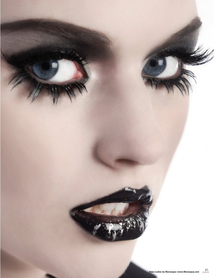 Черная помада